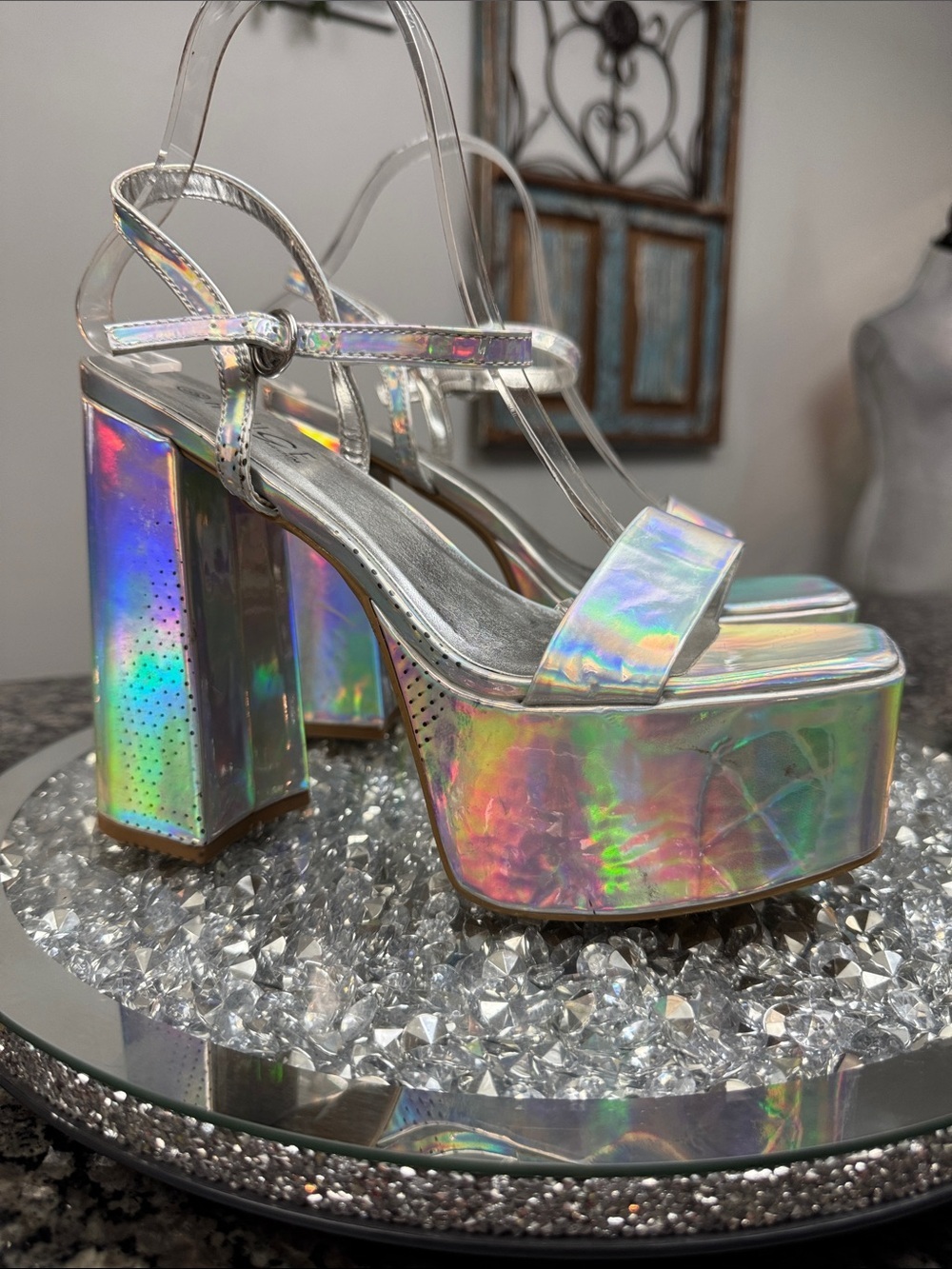 Rouge! Holographic Silver Platform Go-Go Sandals NWOT